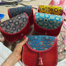 HAND MADE LEATHER SLING BAG