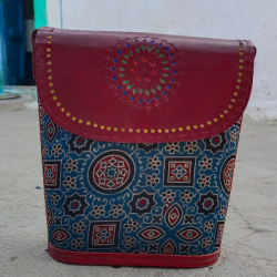 HAND MADE LEATHER SLING BAG
