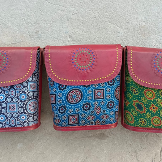 HAND MADE LEATHER SLING BAG