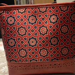 HAND MADE LEATHER SLING BAG