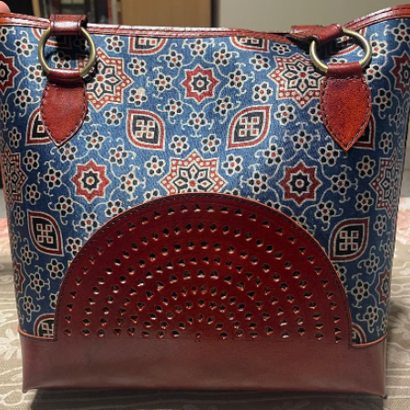HAND EMBROIDERED LEATHER HUT BAG