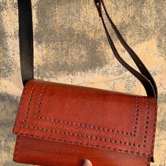 HAND MADE LEATHER SLING BAG (BIG)