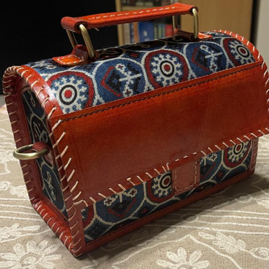 HAND EMBROIDERED LEATHER HUT BAG
