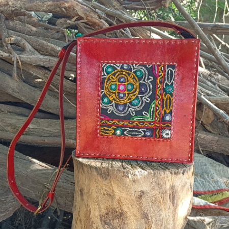 HAND EMBROIDERED LEATHER HUT BAG