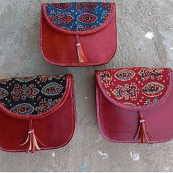HAND MADE LEATHER SLING BAG
