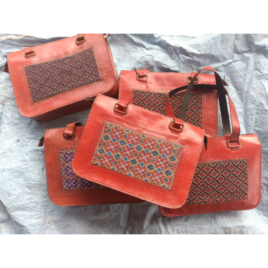 HAND MADE LEATHER HAND BAG HAND MADE LEATHER HAND BAG