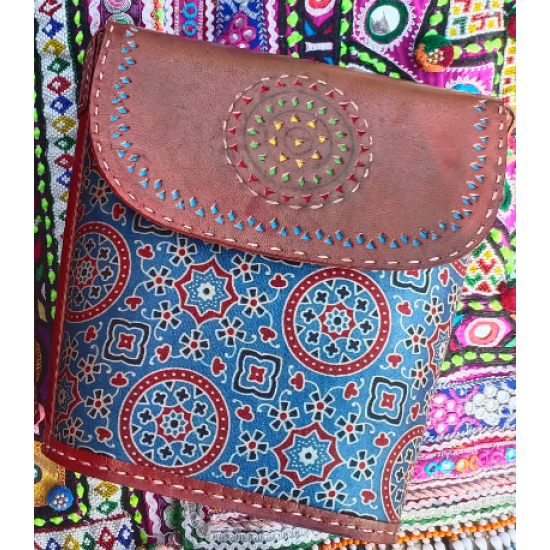HAND MADE LEATHER SLING BAG HAND MADE LEATHER SLING BAG