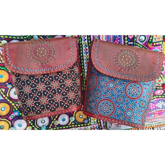 HAND MADE LEATHER SLING BAG HAND MADE LEATHER SLING BAG